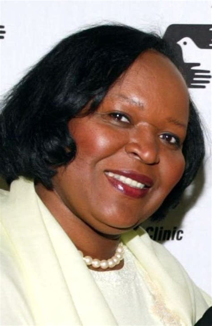 Alaina Reed-Hall Biography, Age, Height, Husband, Net Worth, Family