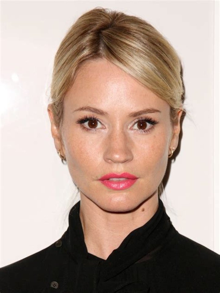 Cameron Richardson Biography, Age, Height, Husband, Net Worth, Family