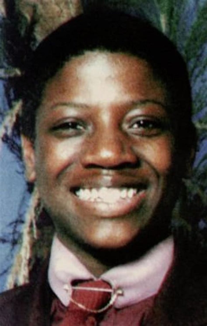 Errol Lindsey Biography, Age, Height, Wife, Net Worth, Family