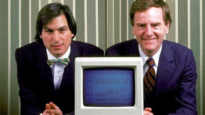 John Sculley Biography, Age, Height, Wife, Net Worth, Family