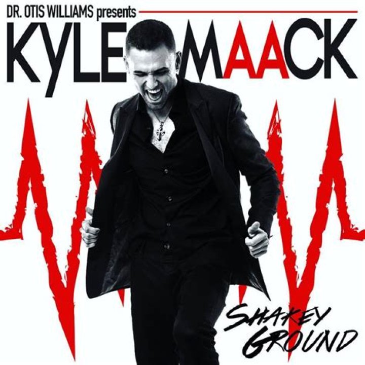 Kyle Maack Biography, Age, Height, Wife, Net Worth, Family