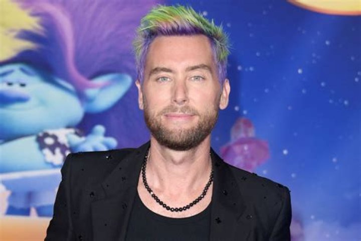 Lance Bass Biography, Age, Height, Wife, Net Worth, Family