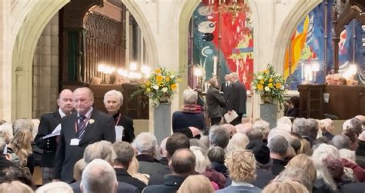Patricia Routledge biografía, edad, altura, esposa, net worth, familia