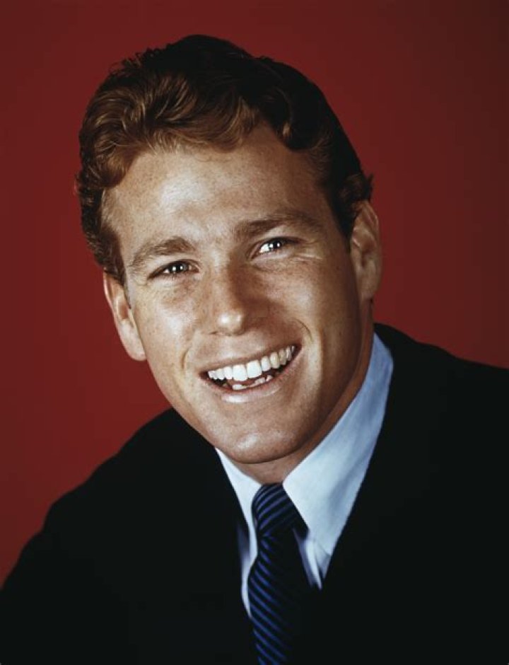 Ryan O'Neal Biography, Age, Height, Wife, Net Worth, Family