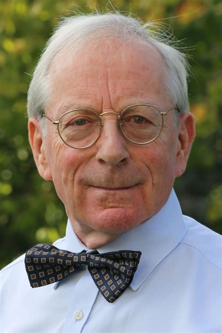 Tony Aitken Biography, Age, Height, Wife, Net Worth, Family