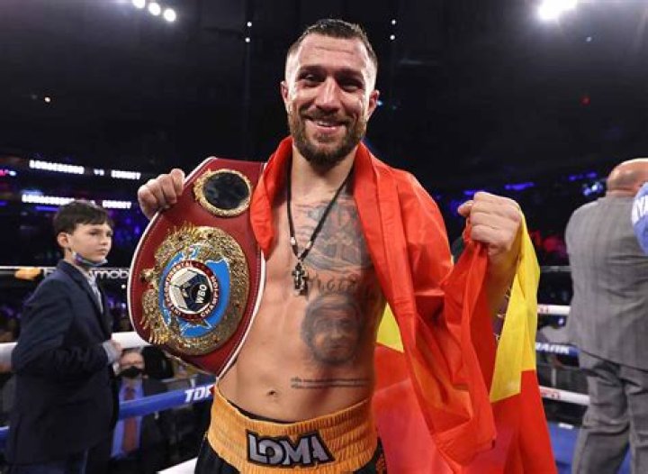 Vasyl Lomachenko biografía, edad, altura, esposo, net worth, familia